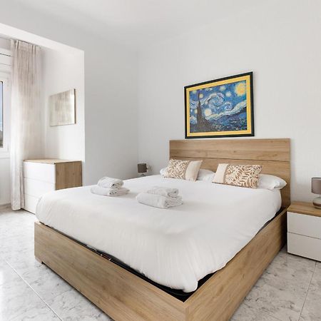 Besos - Bright Apartment Close To Congress & Port Сан-Адриан-де-Бесос Экстерьер фото